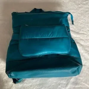 Laundry By Shelli Segal | Bags | Laundry Napsack Nwot | Poshmark display picture 1